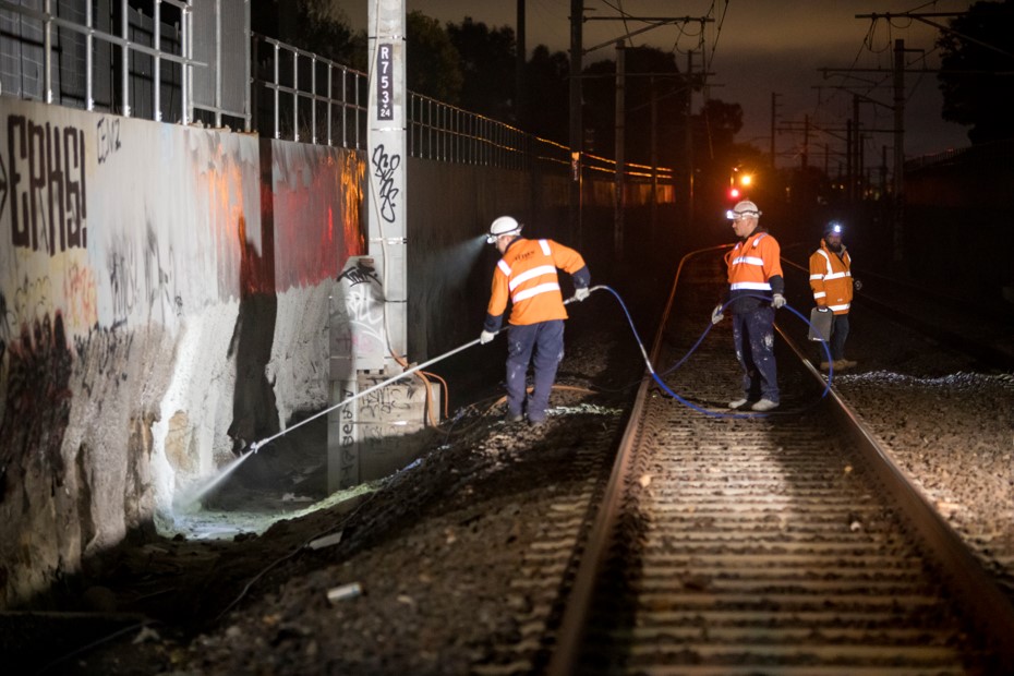 urban maintenance graffiti removal